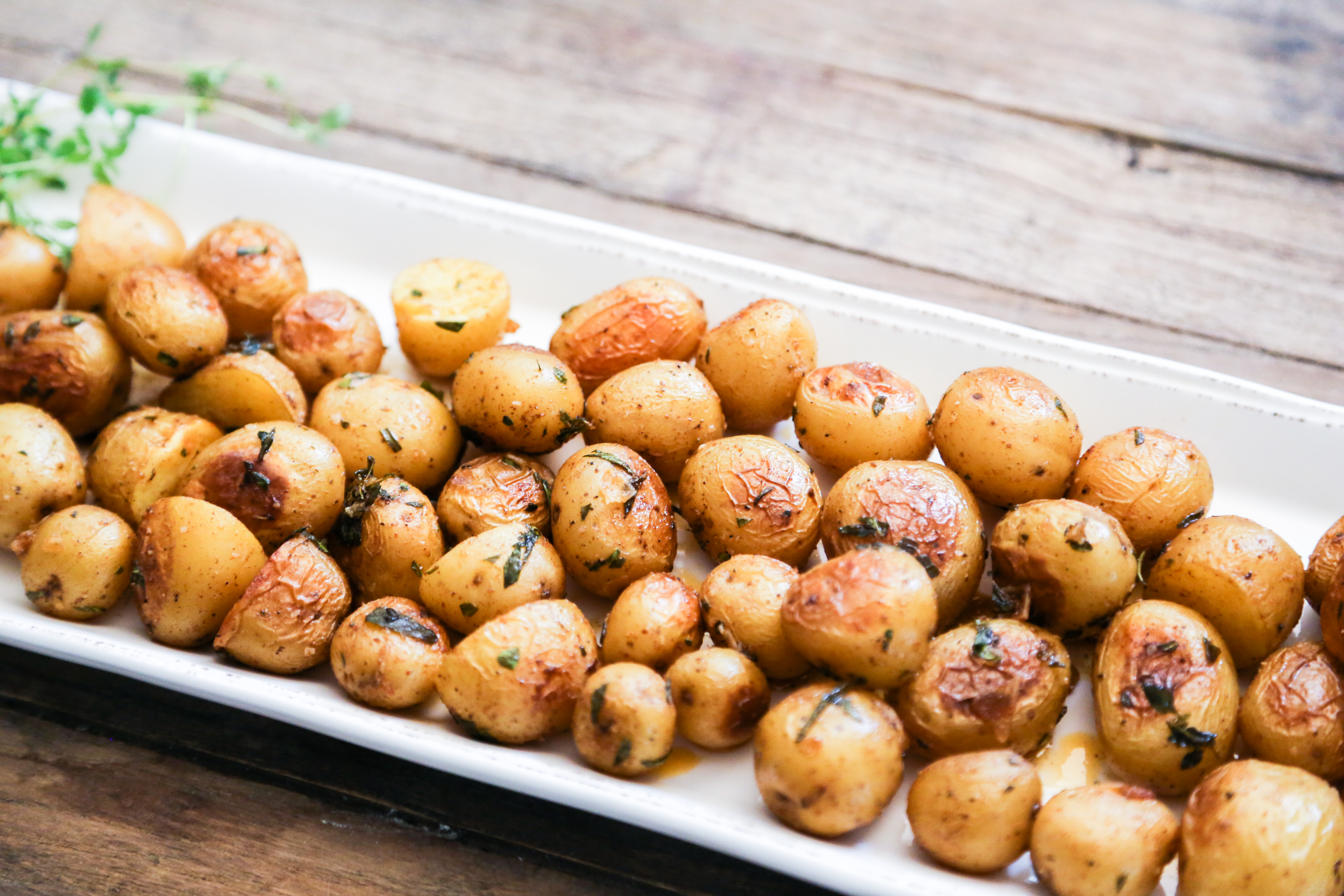 Oven Herb Roasted Potatoes - Cooking For My Soul